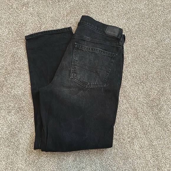 American Eagle Super High Rise Ankle Straight - Picture 2 of 4